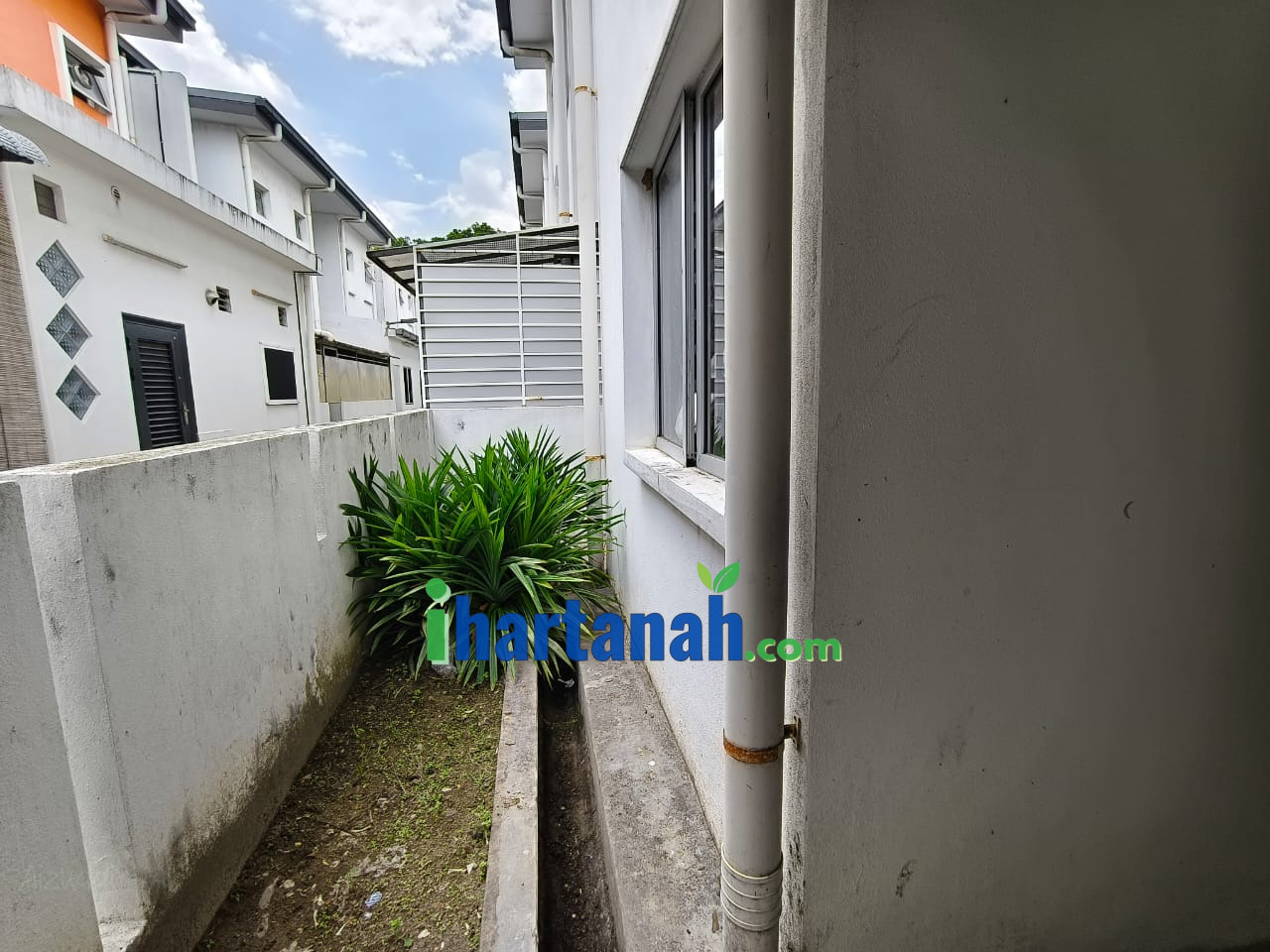 Shah Alam : Alam Impian Viola