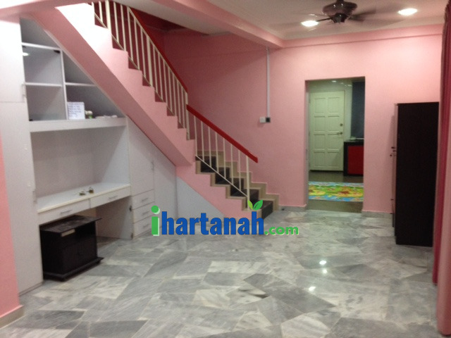 Shah Alam : Sri Mahligai