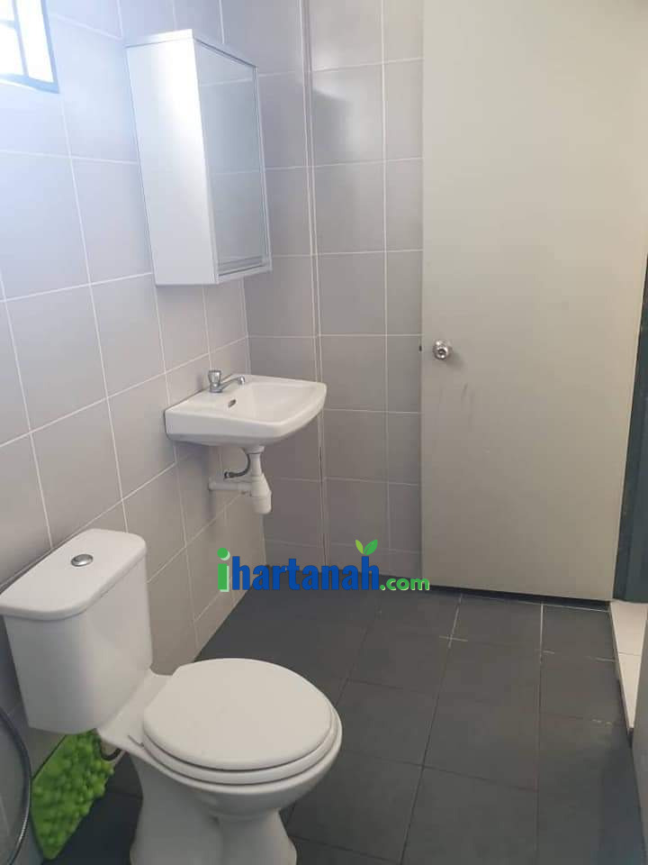 Shah Alam : Pangsapuri Damai