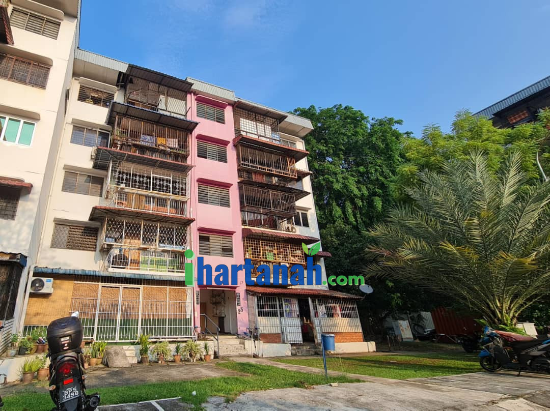 Shah Alam : Flat PKNS Sek 24