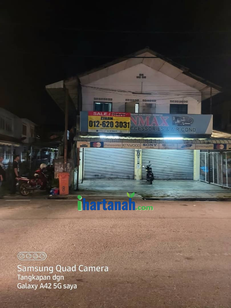 Selayang : Jln Utama Rumah Banglo