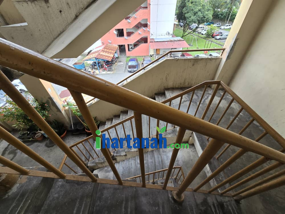 Seri Kembangan : Pangsapuri Taman Muhibbah