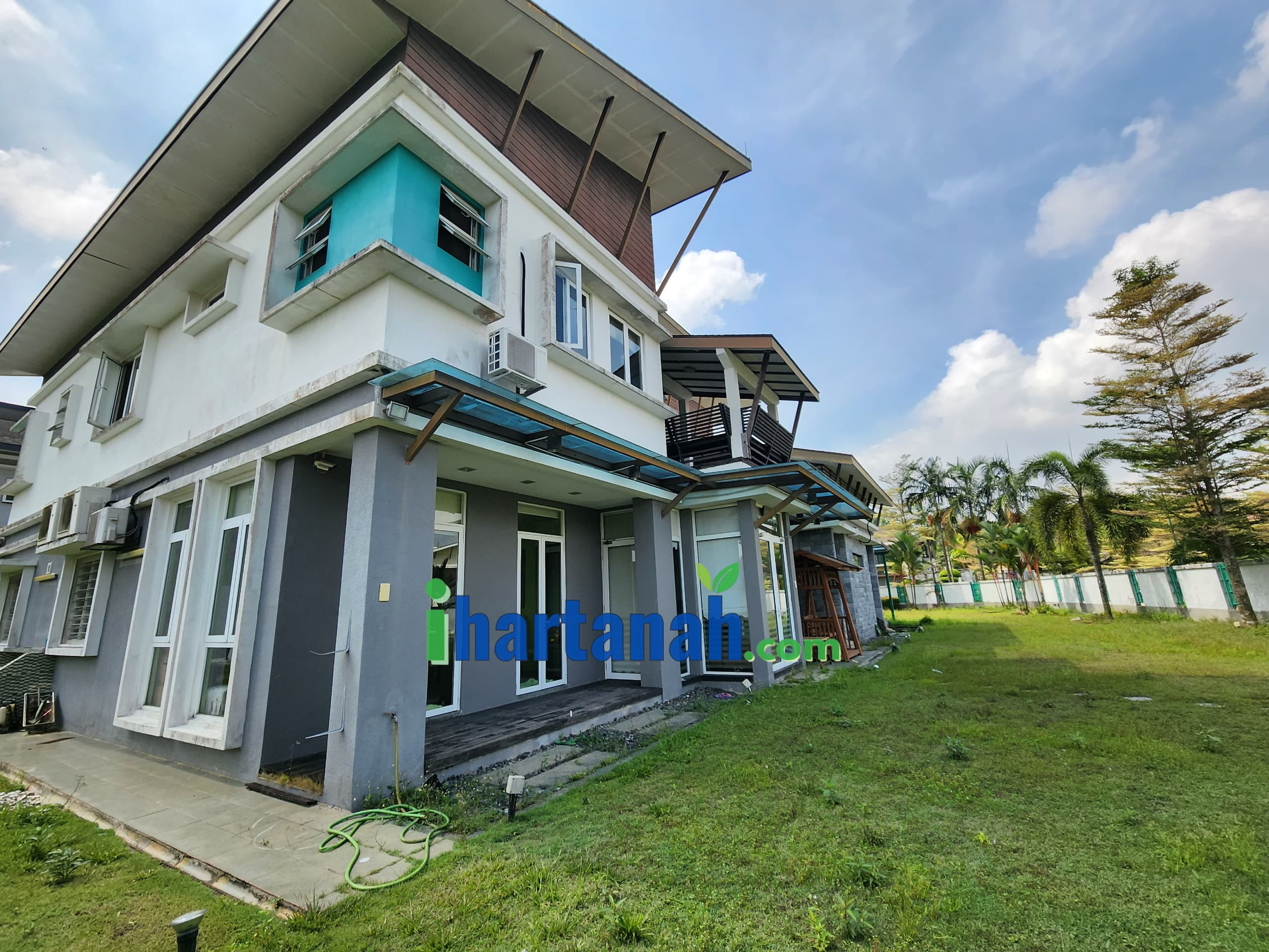 Shah Alam : Bungalow FORTE @ Jalan Titian, Bukit Jelutong