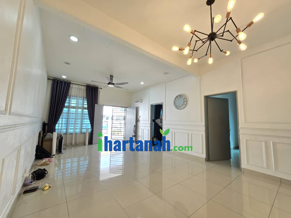 Teluk Panglima Garang : Semi D Jln Merbuk