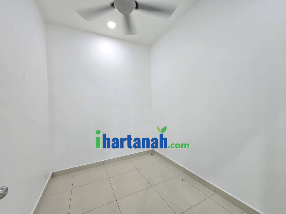Teluk Panglima Garang : Semi D Jln Merbuk
