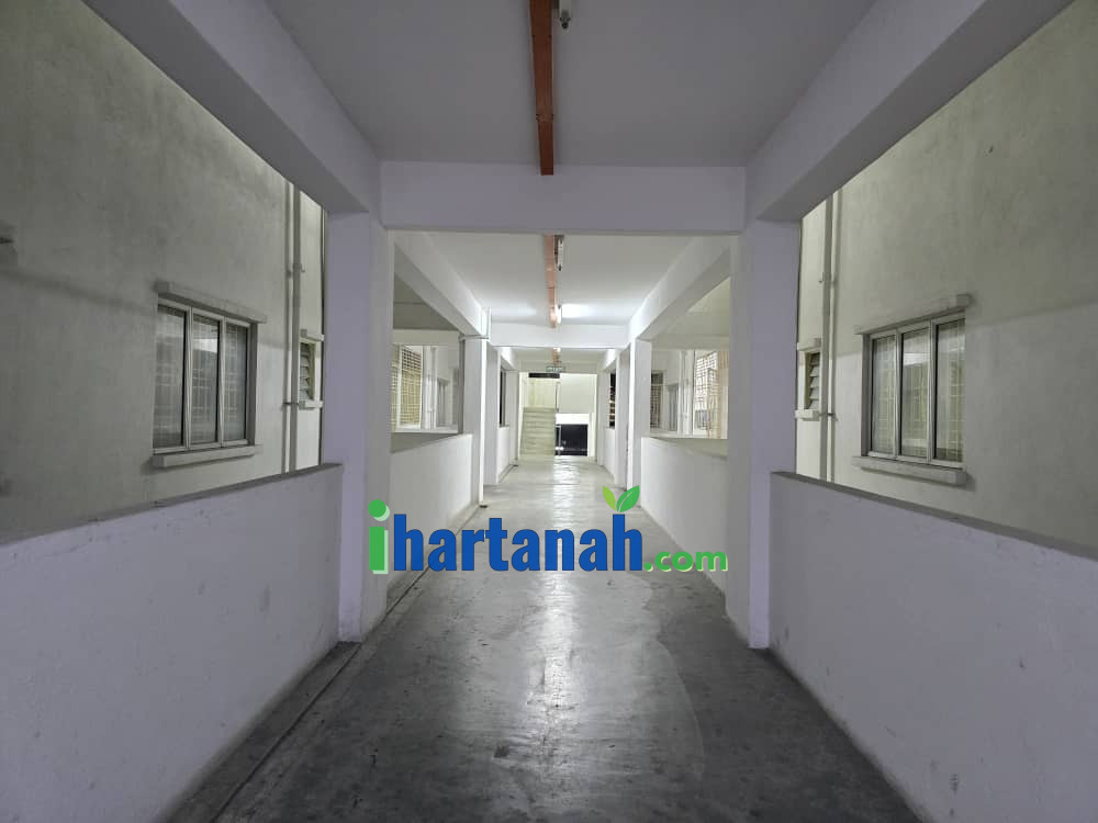 Shah Alam : Apartment Kemuning Aman