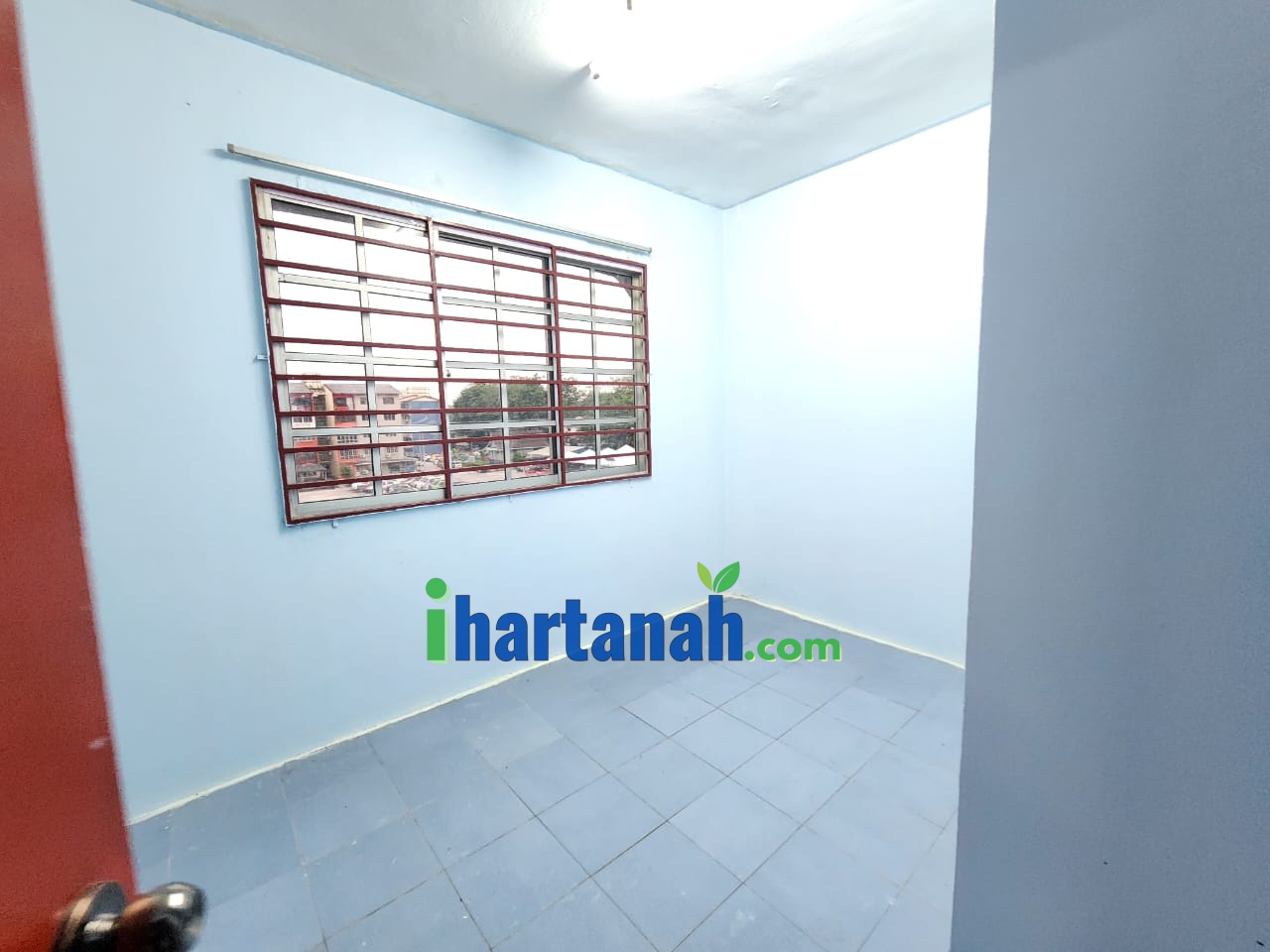 Shah Alam : Flat Seksyen 18