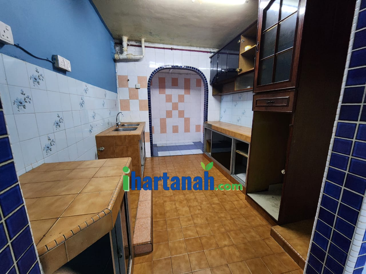 Shah Alam : Flat Seksyen 18