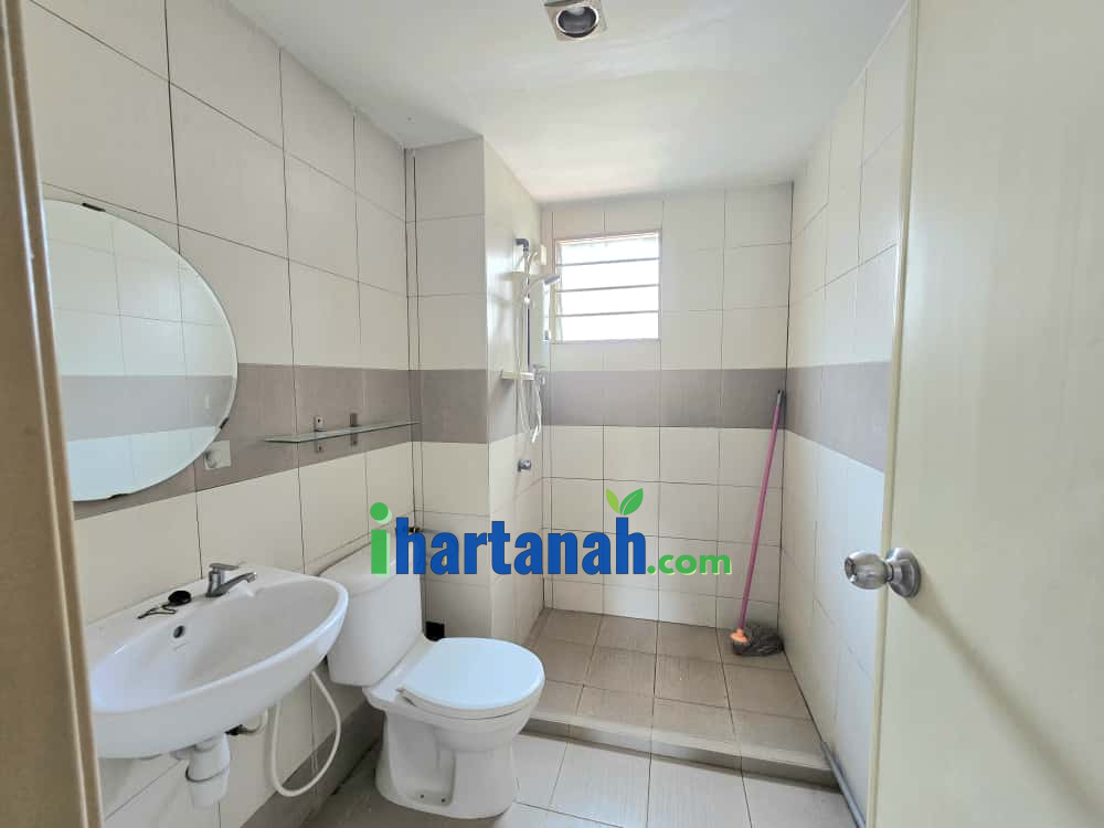 Kota Damansara : Dshire Villa