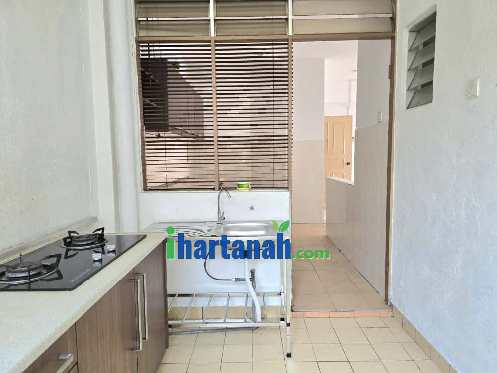 Kota Damansara : Dshire Villa