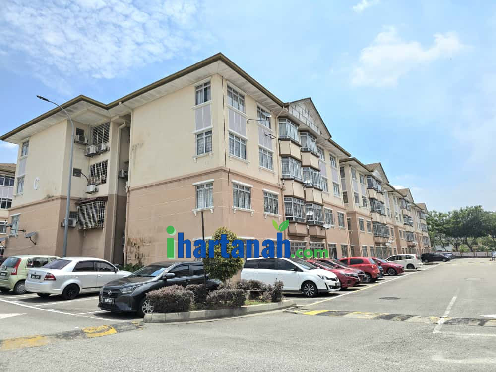 Dshire Villa, Seksyen 4, Kota Damansara