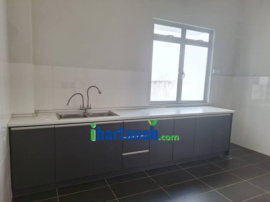 Double Storey Superlink Perrenia Rimbayu