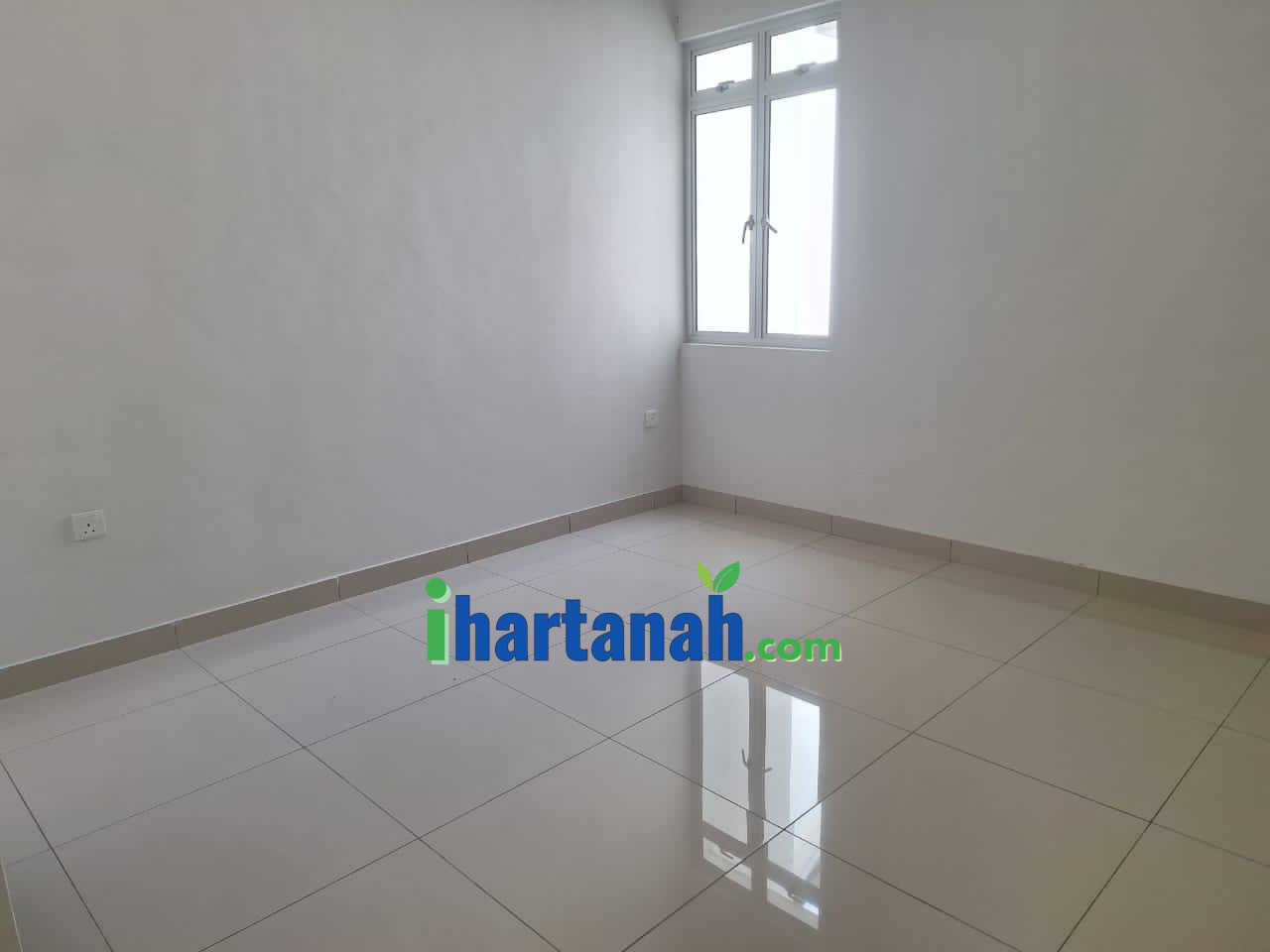 Double Storey Superlink Perrenia Rimbayu