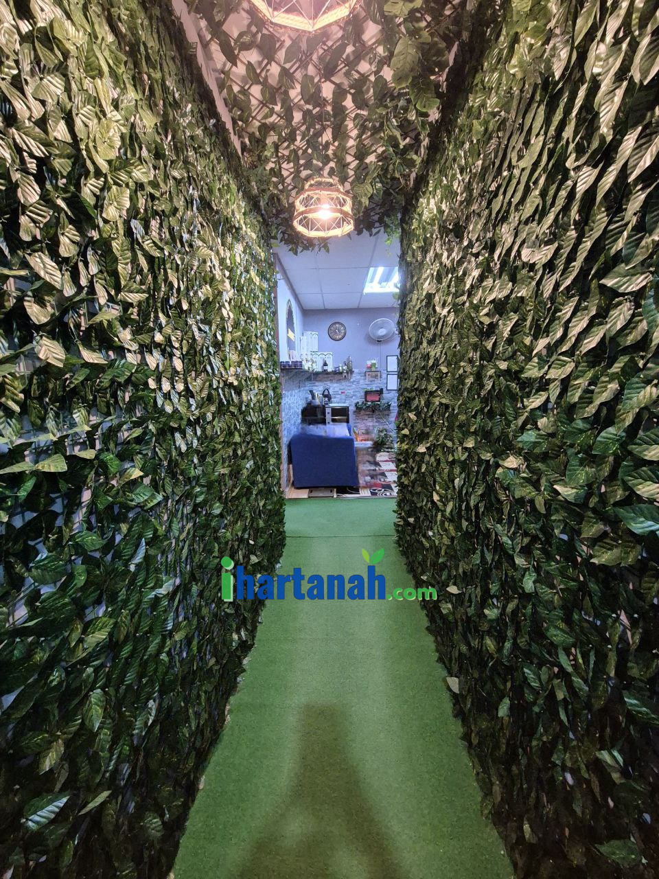 Dataran Otomobil Seksyen 15 Shah Alam.