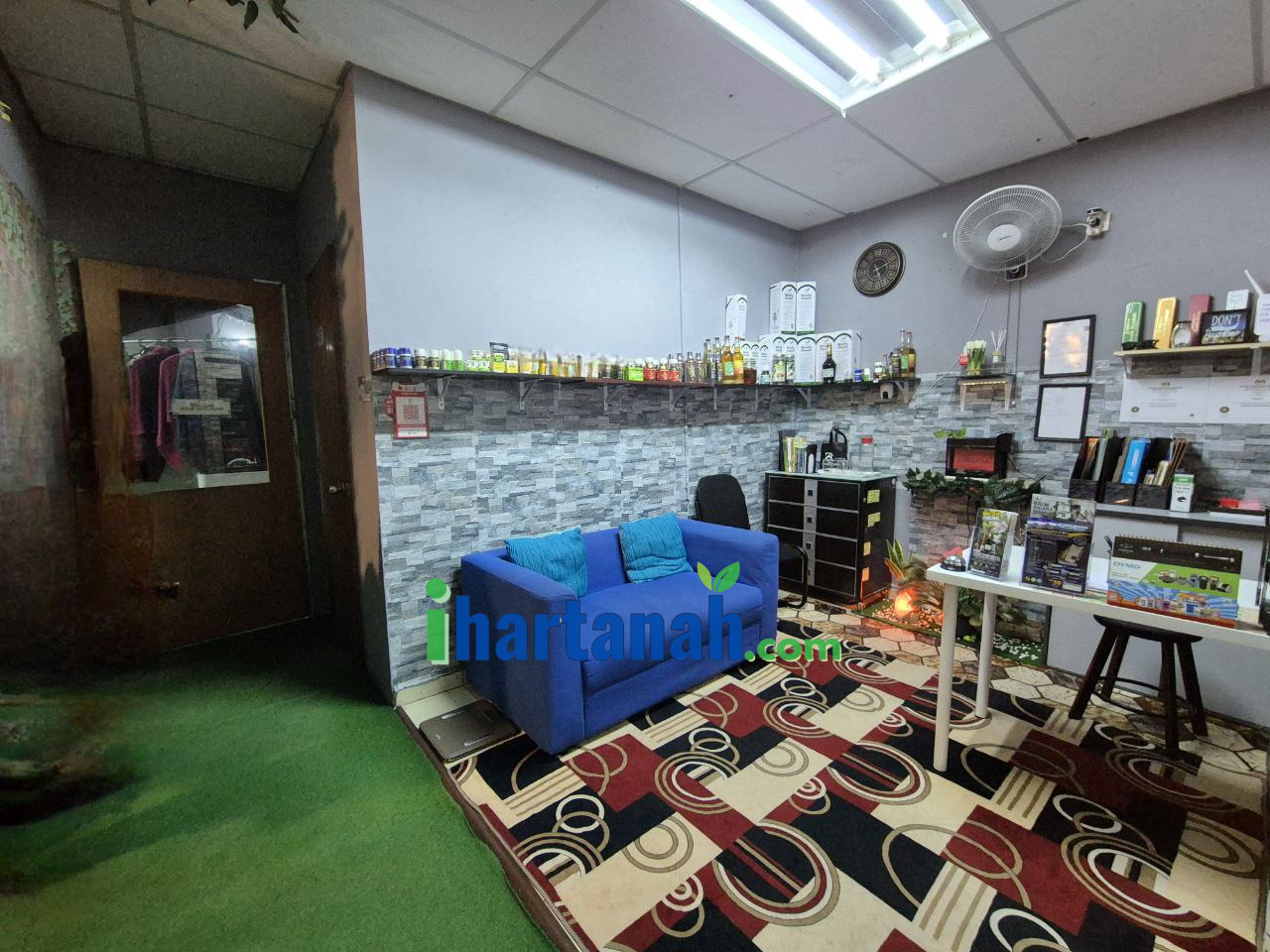 Dataran Otomobil Seksyen 15 Shah Alam.