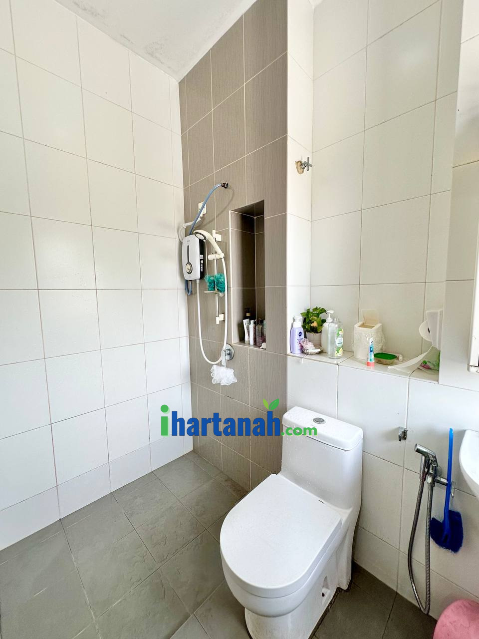 END LOT 2 Storey Terrace Setia Permai Setia Alam