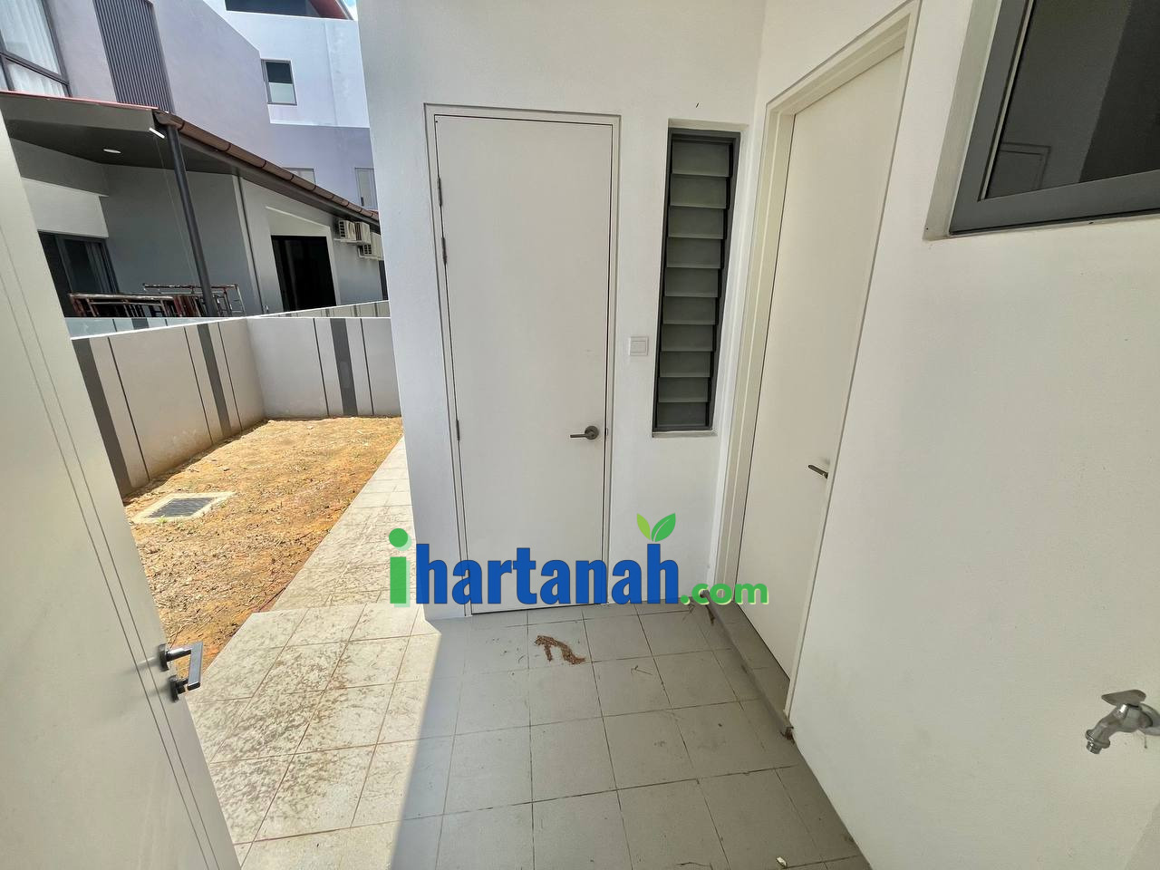 Broadleaf Residence Kota Kemuning, Shah Alam