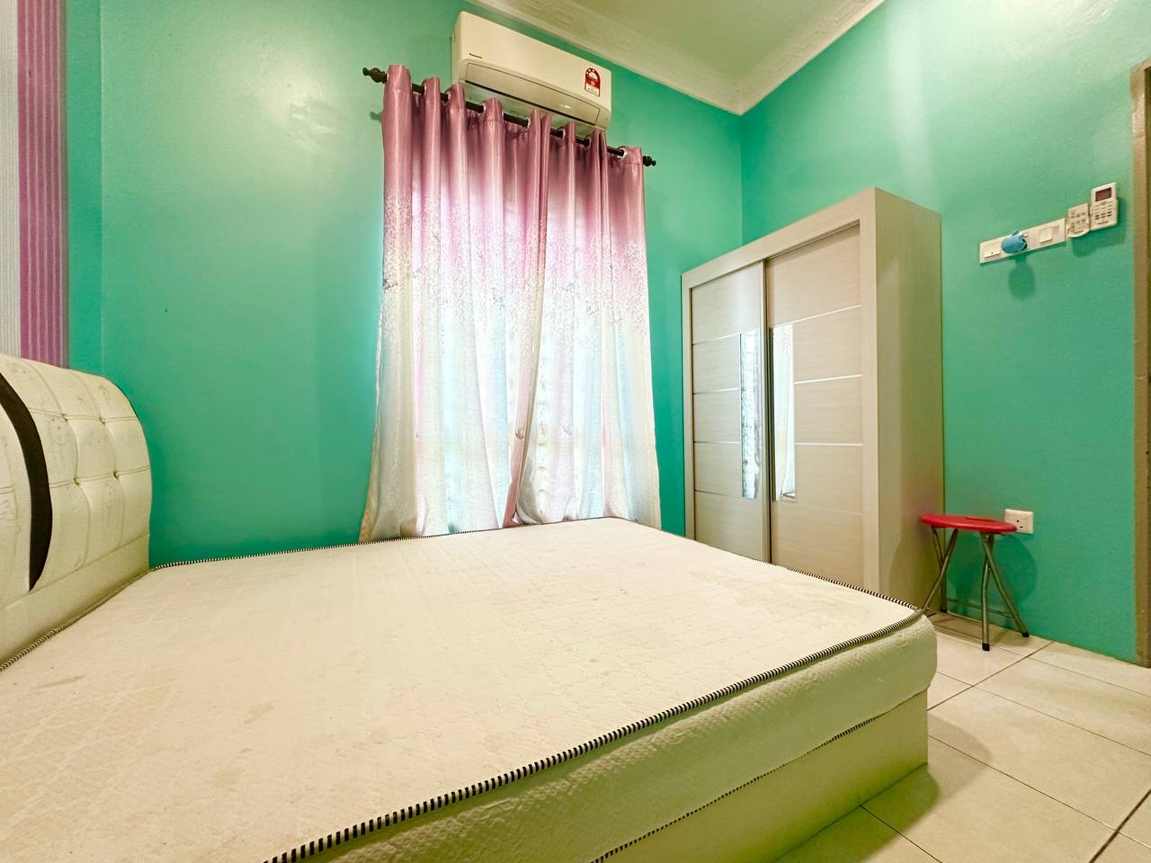 Semi D RENOVATED + RUMAH CANTIK