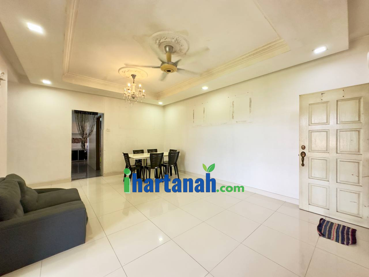 Kasuarina Apartment Bandar Botanik