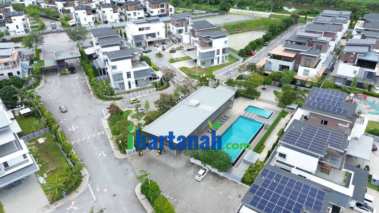 Broadleaf Residence Kota Kemuning, Shah Alam