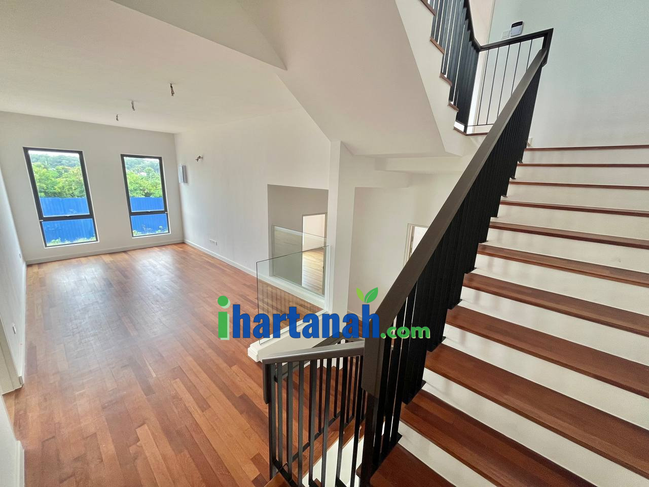 Broadleaf Residence Kota Kemuning, Shah Alam