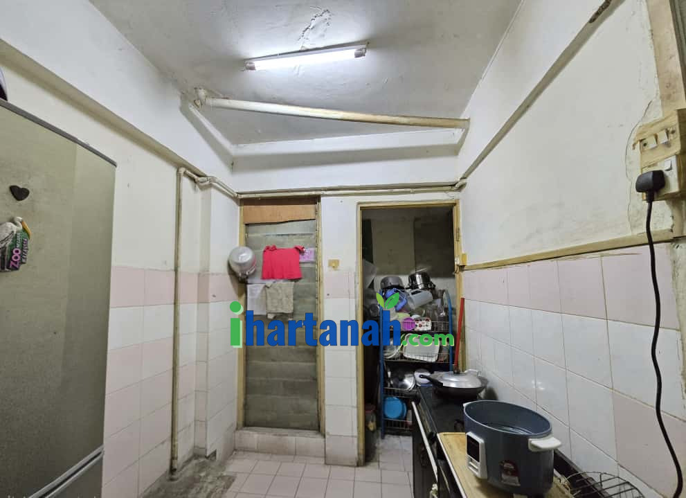 Flat PKNS Seksyen 24, Tingkat 1