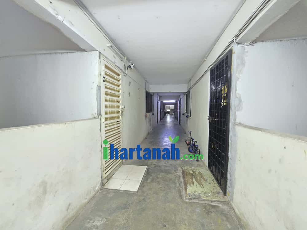 Flat PKNS Seksyen 24, Tingkat 1