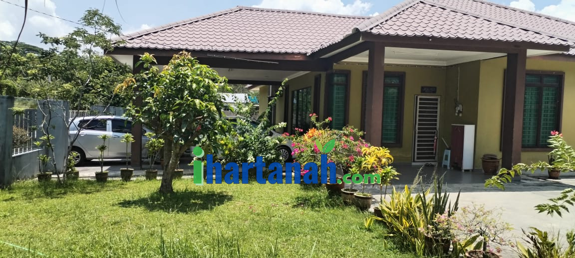 SS Banglo CORNER Lot