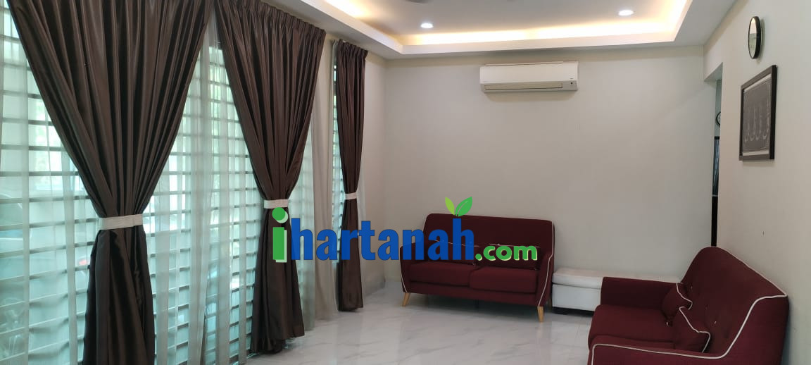 SS Banglo CORNER Lot