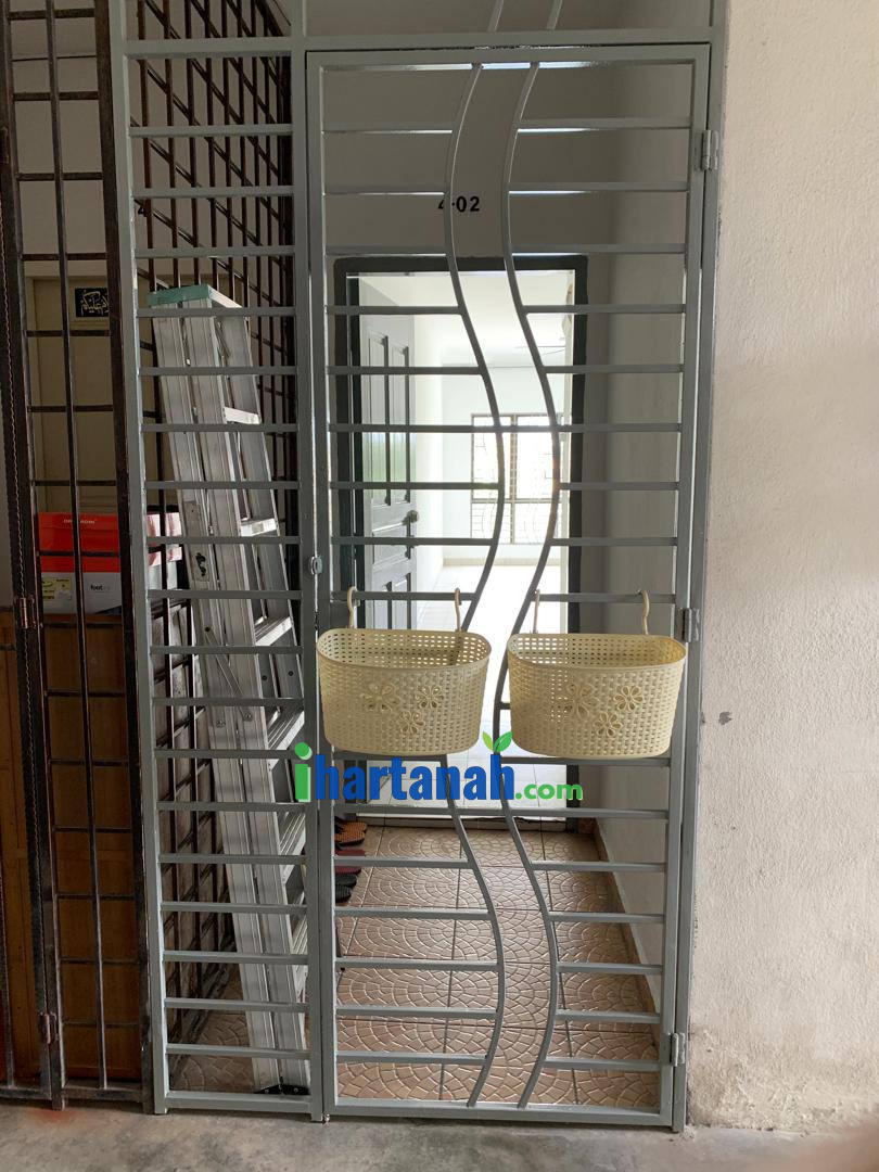 Alunan Bayu Apartment