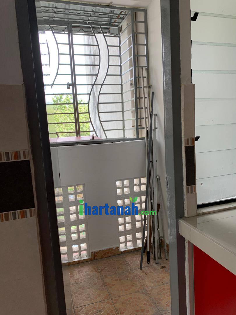 Alunan Bayu Apartment