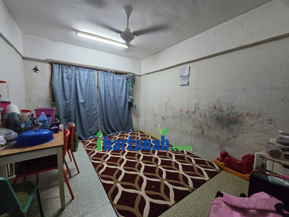 Flat PKNS Seksyen 24, Tingkat 1