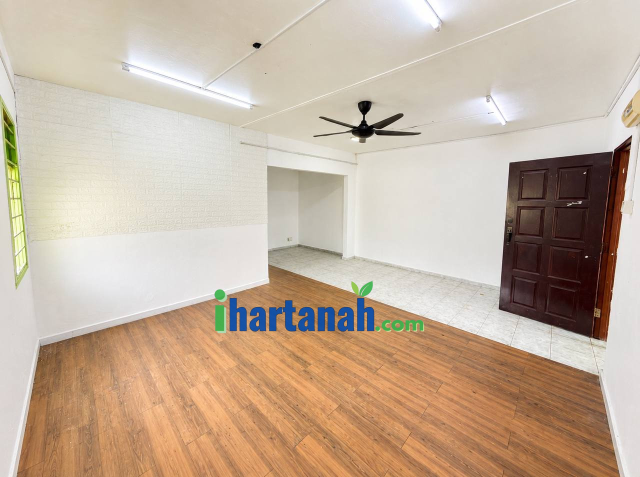 Shah Alam, Seksyen 19, Corner Lot 2 Storey Terrace