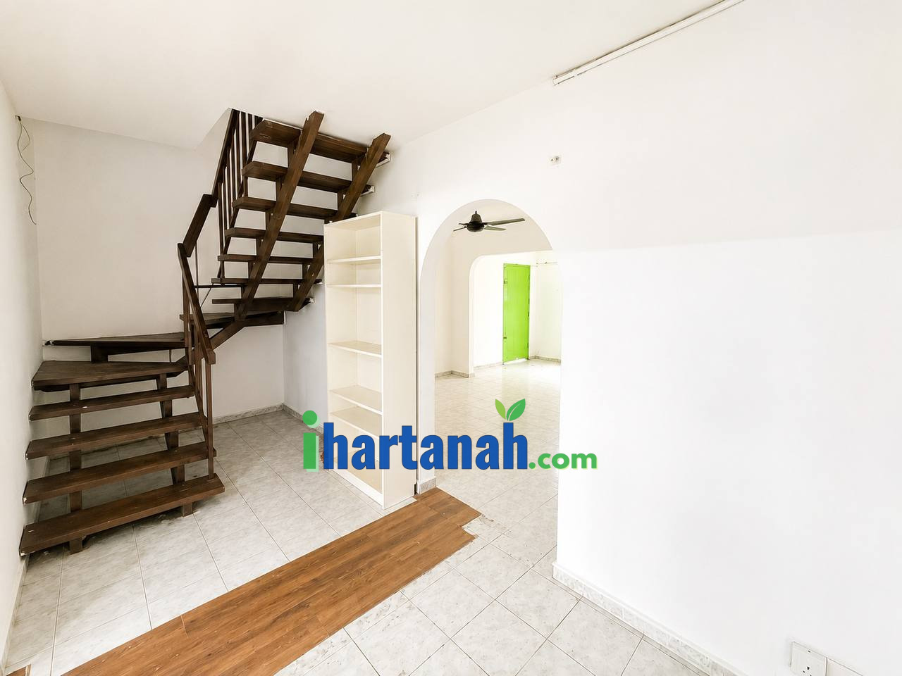 Shah Alam, Seksyen 19, Corner Lot 2 Storey Terrace