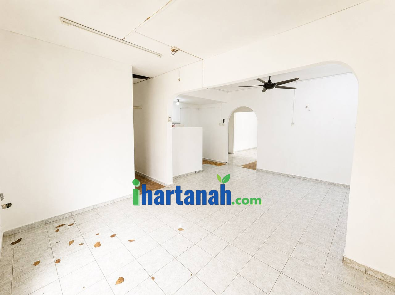 Shah Alam, Seksyen 19, Corner Lot 2 Storey Terrace