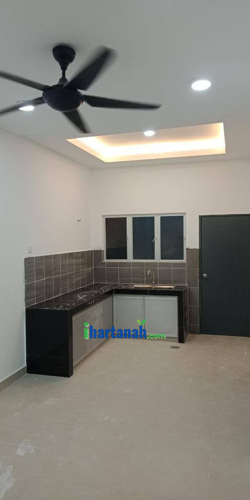 Shah Alam, Seksyen 30, Rumah Teres Setingkat