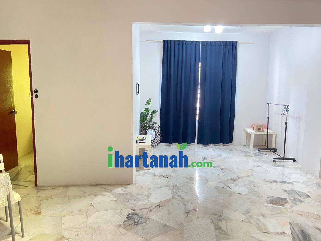 Bandar Puncak Alam, Blok Intan, Astana Alam Apartment 3