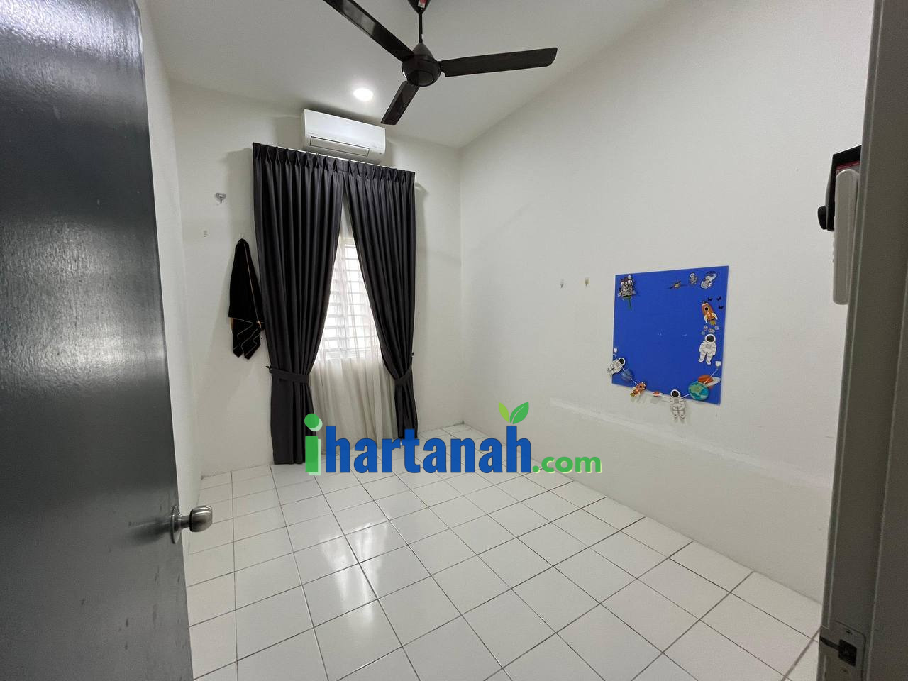 Telok Panglima Garang, Taman Bentara, 1 Storey Semi-D