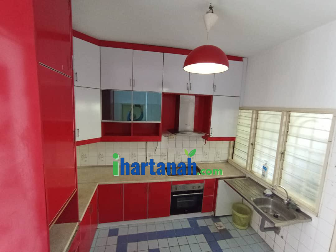 Shah Alam, Seksyen 7, 2 Storey (Intermediate)