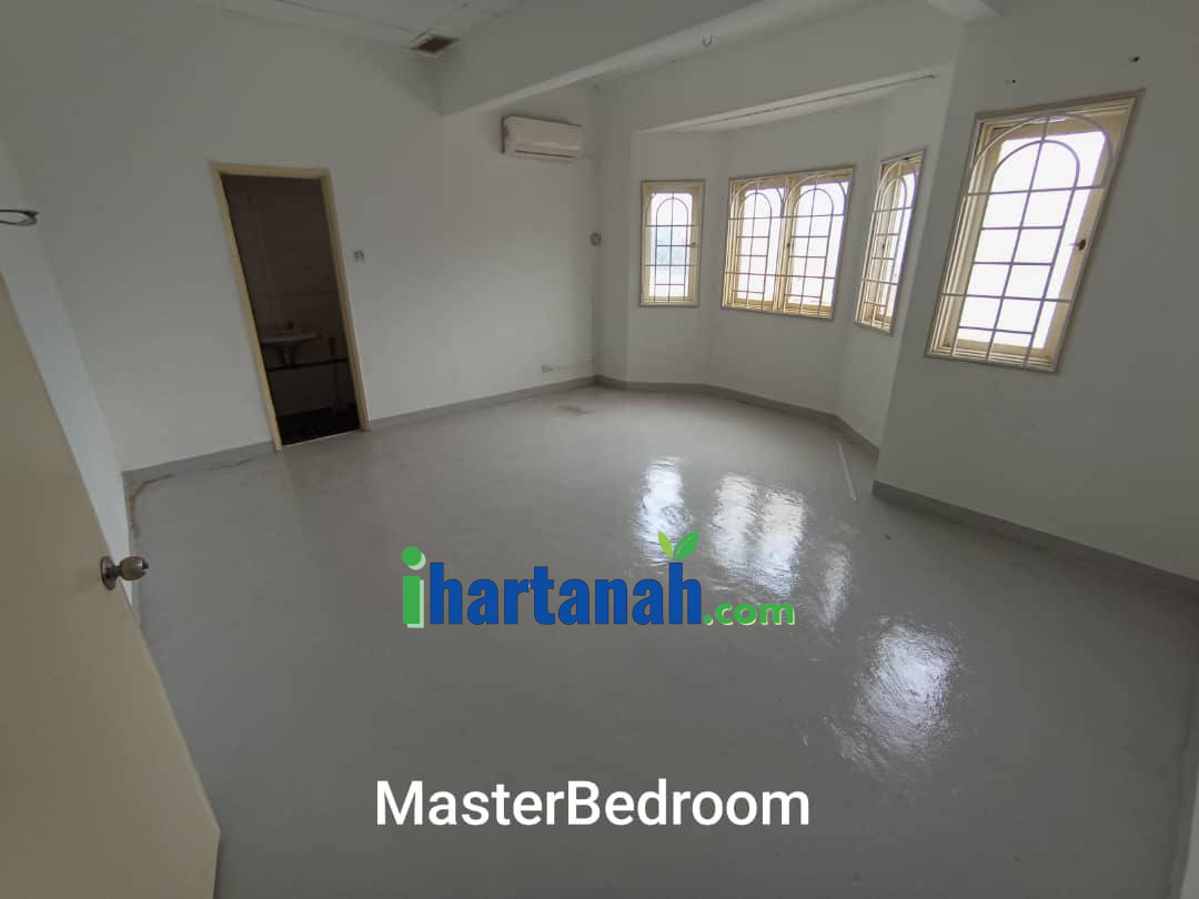 Shah Alam, Seksyen 7, 2 Storey (Intermediate)