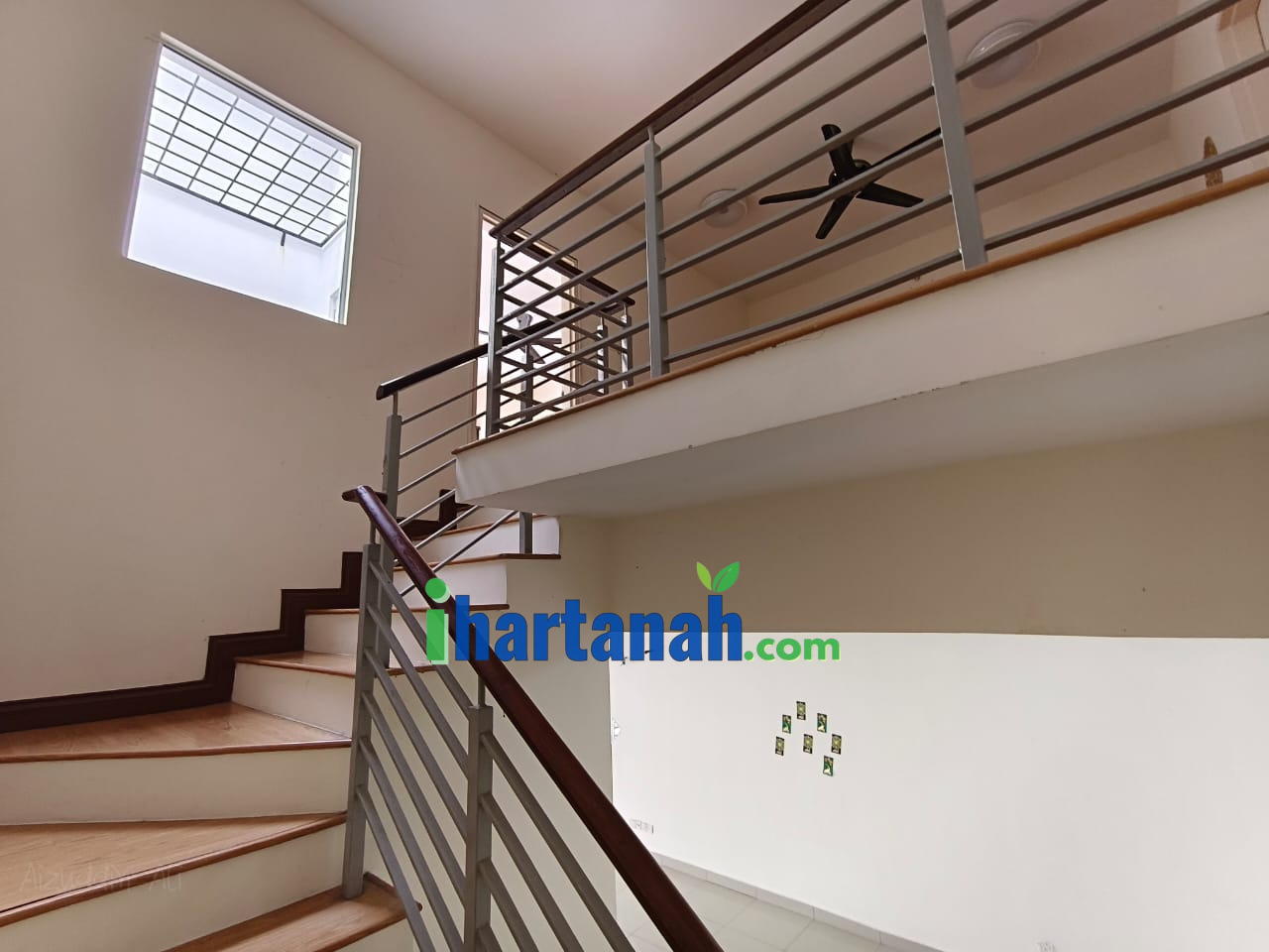 Shah Alam : Alam Impian Viola